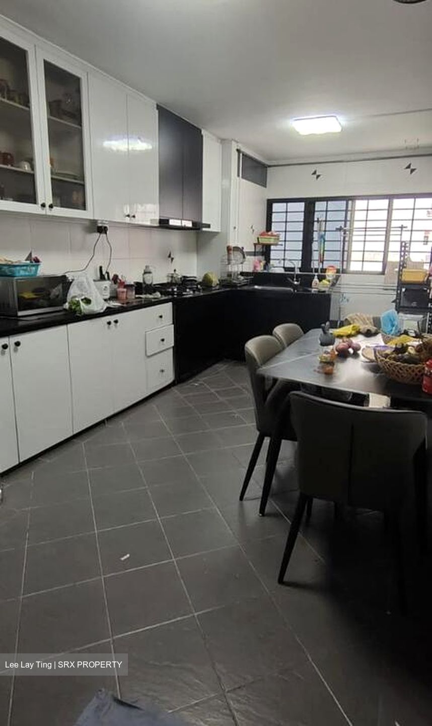 Blk 403 Jurong West Street 42 (Jurong West), HDB Executive #522932661